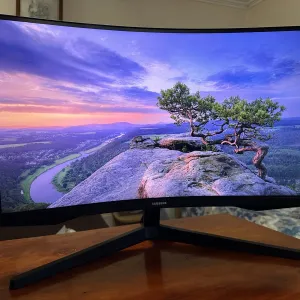 Samsung Odyssey G5 2К 144гц