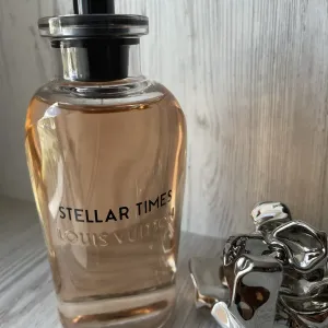 Louis Vuitton Les Extraits Collection Stellar Times , розпив
