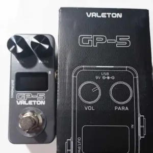 Процессор Valeton GP-5 гитарный ультракомпактный , 20 IR-импульсов кабинетов, 50 заводских пресетов Bluetoot тюнер драм машина, задержка, реверберация
