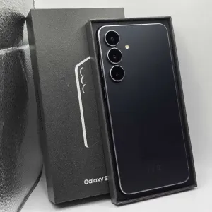 Samsung S25FE 8|128 Європа Новий/Вітринний