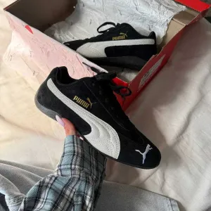Женские кроссовки Puma SpeedCat black white / Пума Спидкет черный белый 36 37 38 39 40