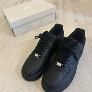 ОРИГІНАЛ, БЕЗ ПЕРЕДПЛАТИ / Nike Air Force 1 Black (38-46)