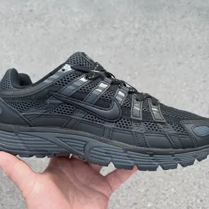 Кросівки чоловічі Nike P-6000 PRM black 41-45
