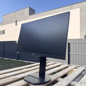 Philips 241B8Q 24" IPS /2023/ Full HD IPS/75Hz/монітор/250 кд/м²/40 шт