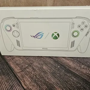 Портативна консоль ASUS ROG Xbox Ally 512 GB нова з гарантією