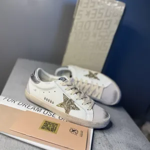 Кеди кросівки голден гуз golden goose gg кроссовки гуси со звездой женские с потертостями