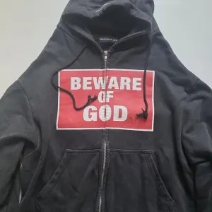 Project gr zip hoodie beware of god ( fit like m) legit майже як нова