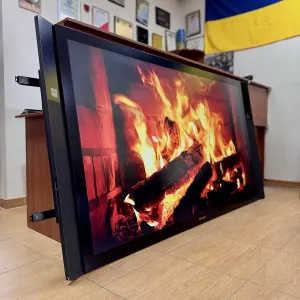 Microsoft Surface Hub V1 84” i7 / 8GB / 128GB SSD / 4K Touch / інтерактивна панель 84” для бізнесу та конференцій