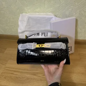 Оригінальна сумка JW PEI Noor Top Handle Bag у чорному кольорі