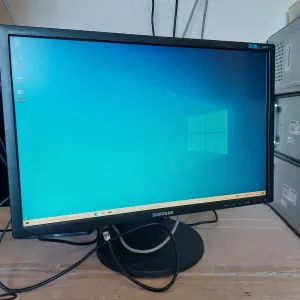 Монітор 24» дюйма  Samsung   Full HD(SyncMaster 2443BW) відміний стан