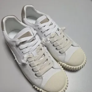 Maison margiela evolution 42 size white