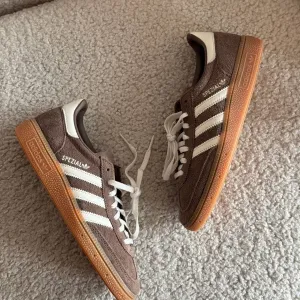 Кросівки Adidas Spezial 36/38/38,5/39/40/41