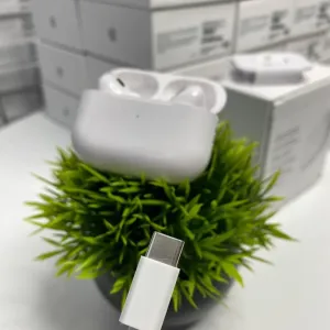 Навушники АирПодс  Pro 2  Wireless Charging Case+ чохол у подарунок
