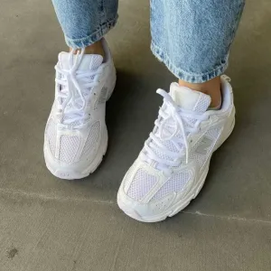 Кроссовки Женские New Balance 530 Triple White /Кросівки NB 530 Full White /Жіночі Нью Беланс White