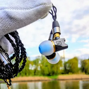 hi-res hi-fi   Sennheiser ie800  динамик b&o H5 звук на 1000 usd KZ