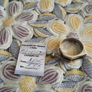 Продам срібну чоловічу печатку