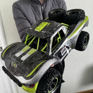 Радіокерована машинка позашляховик 43 см JJRC Q229 1:10 зі підсвічуванням 2,4G