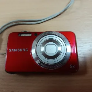 Продам компактний фотоапарат Samsung ES80