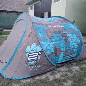 Палатка 3місна саморозкладна Quechua