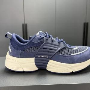 Оригінал 100%  Nike Air Jordan Trunner IB3722-400. /27,5см/ 28см/29см/