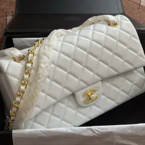 Елегантна сумка Chanel Classic Medium Double Flap Bag!!!