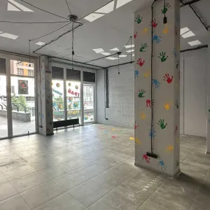 Недорога оренда приміщення з РЕМОНТОМ. Виїзд на Київ, поруч заселений мікрорайон Грін Сайд