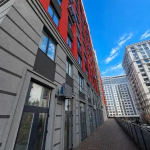 Продаж комерційного приміщення з ремонтом в ЖК "Ірпінь Сіті"