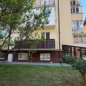 Продаж комерційного приміщення 113 м2 з ремонтом Ірпінь 10 лінія