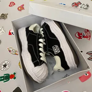 Кросівки Maison Mihara Yasuhiro Black/white / чорно білі міхара кеди