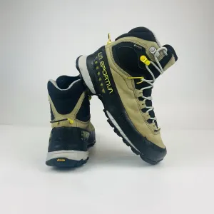 Трекінгові черевики La Sportiva 37,5 розмір