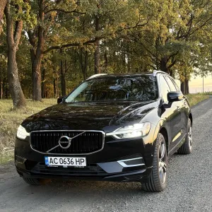 Volvo XC60 Momentum