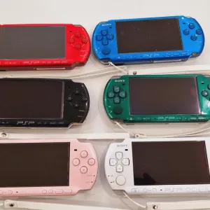 Sony PSP 3000 чёрная 64гиг с играми 135шт!