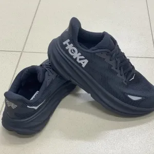Hoka Оригінал!!! Кросівки Hoka Clifton 9 gtx.