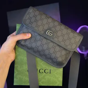 Сумка GUCCI 1:1 оригінал преміум якість з лого шкіряна чоловіча портмоне гаманець клатч гучі сіра чорна через плече