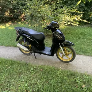 Скутер Honda Sh-125