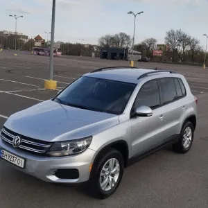 Продам Volkswagen Tiguan