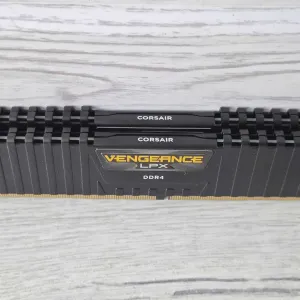 пам'ять DDR4 32GB Kit 2x16GB 3200MHz CL16 Corsair Vengeance LPX. Trade-IN