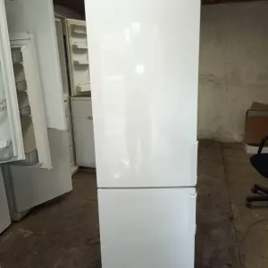 Холодильник 1,85м BEKO. Вузький 55см. Гарантія. Доставка.