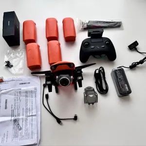 Autel Evo Lite+ 6K Premium Bundle + 3 батареї (всього 6 батарей) | 5 запасних пропелерів  | 6K  | Стан  ідеальний | Повний комплект |  Можливий торг