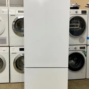 Холодильник Miele