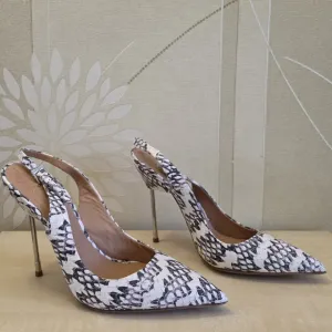 Жіночі туфлі слінгбеки Kurt Geiger London розмір 39
