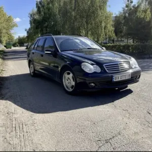 Mercedec c203 2.2 cdi 2004 тимчасова
