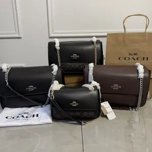 Сумка Coach Elodie