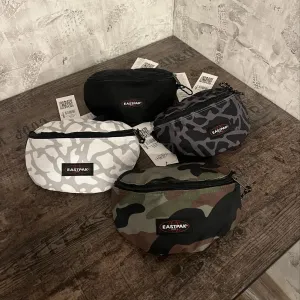 Сумка поясна сумочка бананка eastpak 2L барсетка истпак істпак на пояс