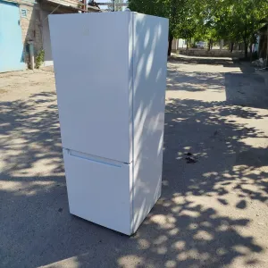 холодильник Индезит