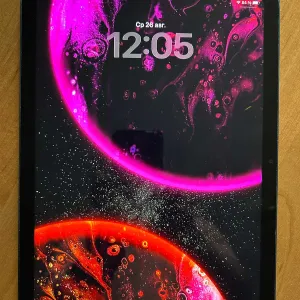 Apple iPad 10./ 64 gb/ Wi-Fi + LTE. Батарея 100%.