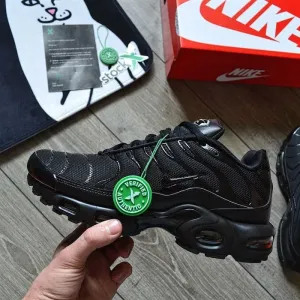 Мужские кроссовки Nike Air Max Plus Tn 'Black' Размеры 40-47