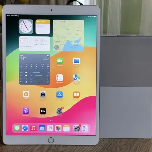 Планшет Apple iPad Pro 10.5 in. Пам'ять 64Gb. Модель Wi‑Fi + Cellular