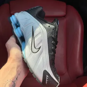 (БЕЗ ПЕРЕДОПЛАТИ) Nike Shox R4 Grey Blue White найк шокс сірі сріблясті блакитні пружини кросівки