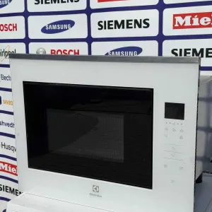 Мікрохвильова піч під забудову б/в Electrolux 60см гриль #08232